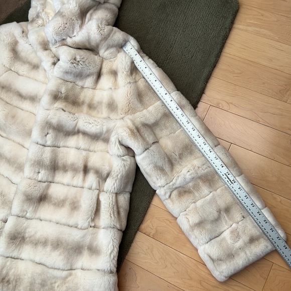 Bloomingdales/Maximilian REX RABBIT 🐇fur p… - Picture 6 of 11